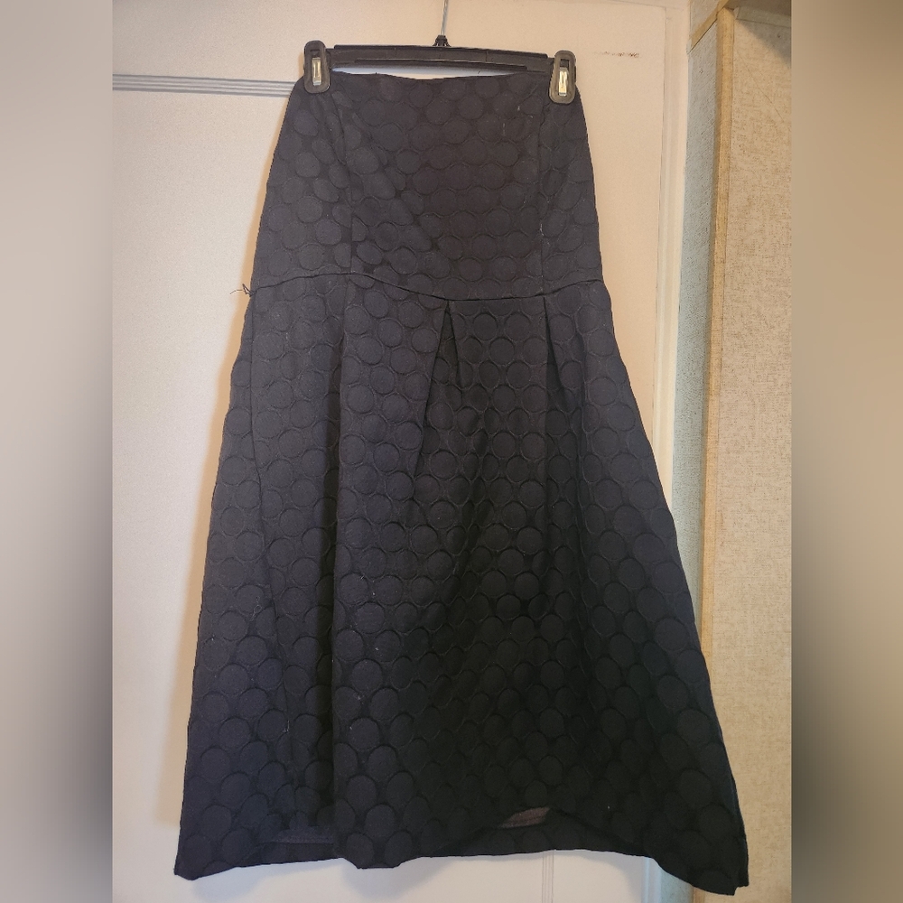 Black strapless dress